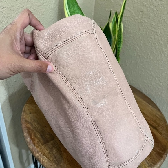 MICHAEL KORS LEATHER HOBO - Picture 5 of 16